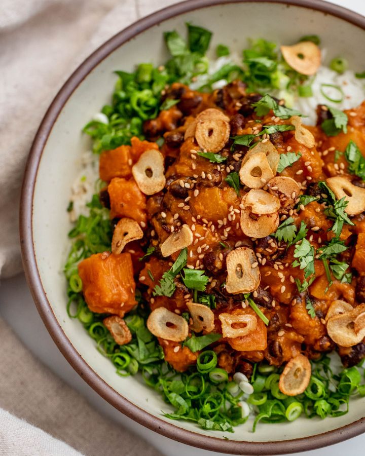 Creamy Gochujang Black Bean Stew with Crispy Garlic