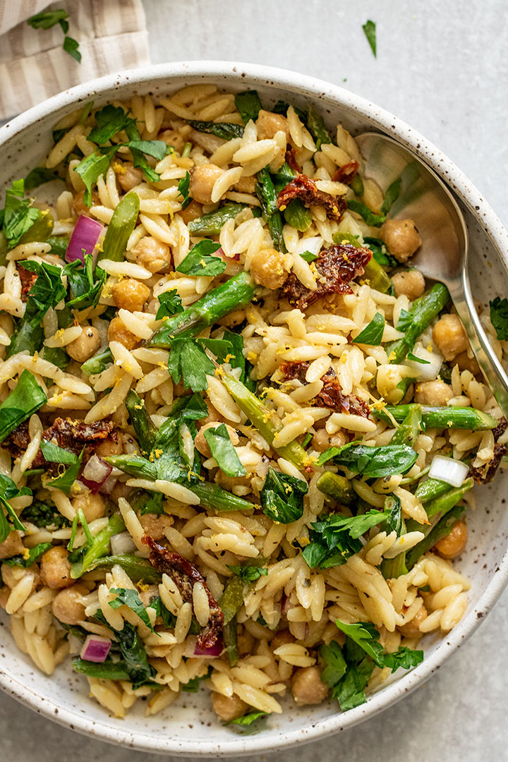 Lemon Orzo Salad with Asparagus