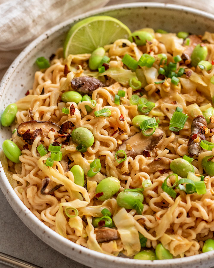 Easy Spicy Peanut Butter Noodles