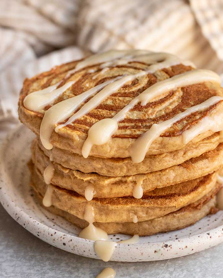 Vegan Cinnamon Roll Pancakes