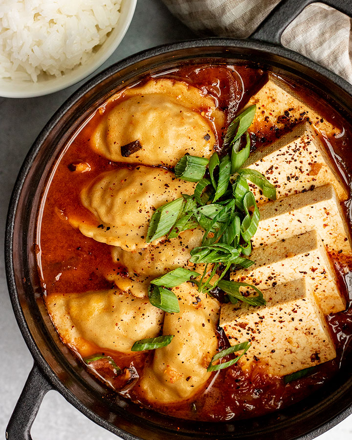 Vegan Kimchi Jjigae (Kimchi Stew)